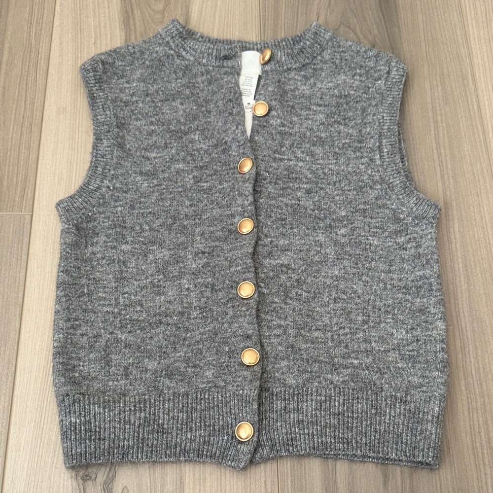 NWT H&M Grey Sweater Vest